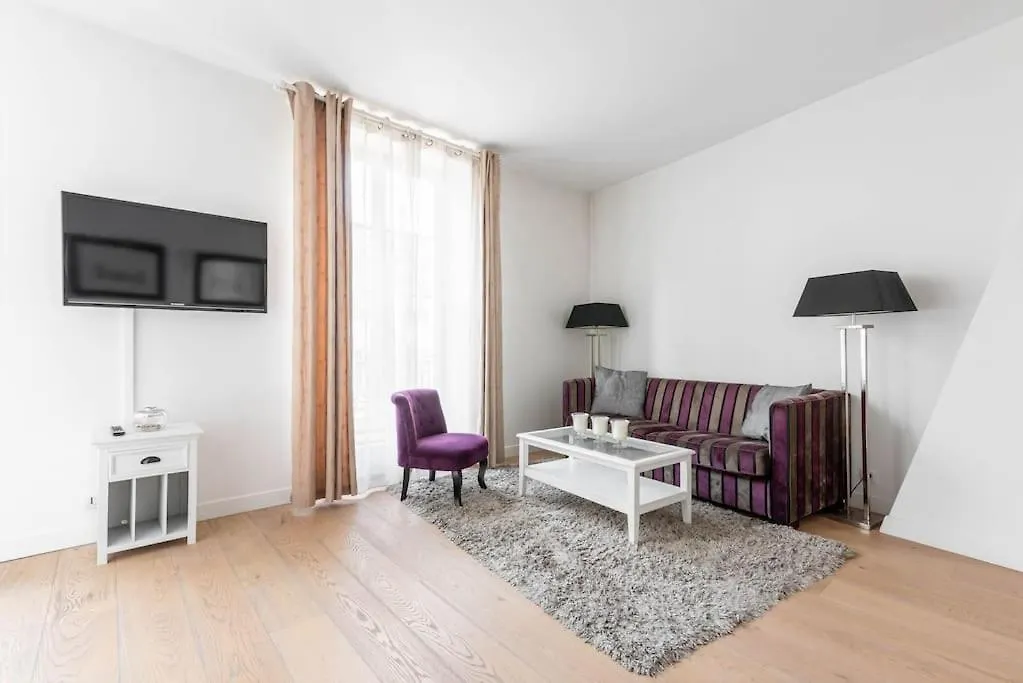 Appartement Vintage Le Bon Marche - III París